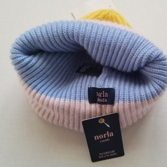 Norla Canada Handmade Toque (Wool & Alpaca blend) - Picture 4 of 7